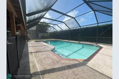 18250 SW 88th Pl, Palmetto Bay, FL 33157 - Photo 5