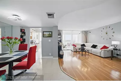 100  Golden Isles Dr, Unit #911, Hallandale Beach, FL 33009 - Photo 13
