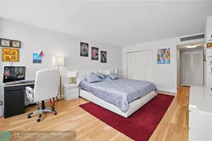 100 Golden Isles Dr, Hallandale Beach, FL 33009 - Photo 23