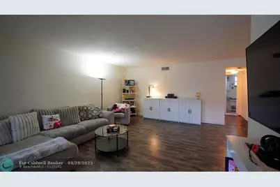 5377 SW 40th Ave, Unit #105, Fort Lauderdale, FL 33314 - Photo 9