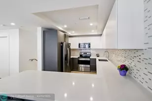 700 NE 14th Ave, Fort Lauderdale, FL 33304 - Photo 13