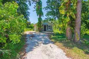 1325 17th Ct, Vero Beach, FL 32962 - Photo 15