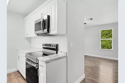 1325  17th Ct, Vero Beach, FL 32962 - Photo 7