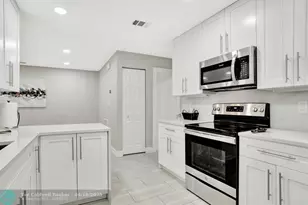 1035 NW 5th Ave, Boca Raton, FL 33432 - Photo 11