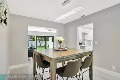 1035 NW 5th Ave, Boca Raton, FL 33432 - Photo 9