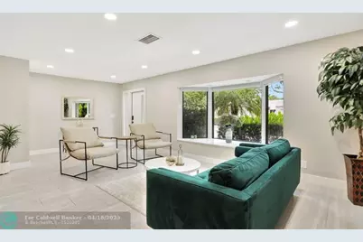 1035 NW 5th Ave, Boca Raton, FL 33432 - Photo 7