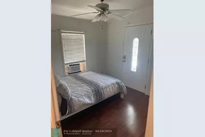 8540 SW 23rd Pl, Davie, FL 33324 - Photo 11