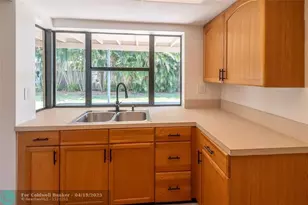 4714 NW 44th St, Tamarac, FL 33319 - Photo 7