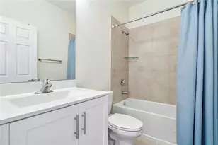 4990 Loebner Terrace, Davie, FL 33314 - Photo 17