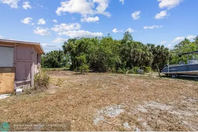 4250  29th Ave, Vero Beach, FL 32967 - Photo 7