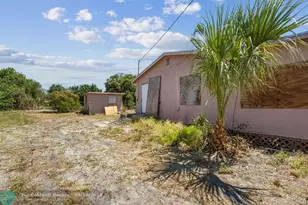 4250 29th Ave, Vero Beach, FL 32967 - Photo 5