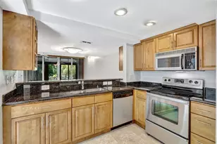 2017 N Dixie Hwy, Wilton Manors, FL 33305 - Photo 3