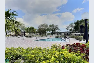 7805 W Atlantic Blvd, Unit #207, Margate, FL 33063 - Photo 11