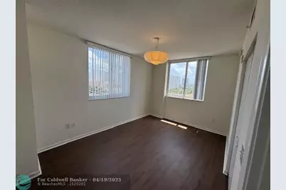 18800 NE 29th Ave, Unit #914, Aventura, FL 33180 - Photo 9
