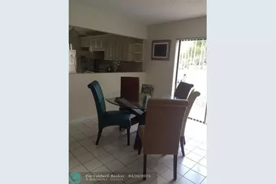 8535  Casa Del Lago, Unit #A, Boca Raton, FL 33433 - Photo 5