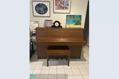 8535  Casa Del Lago, Unit #A, Boca Raton, FL 33433 - Photo 3