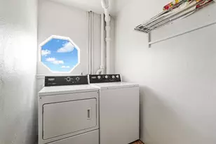 5100 Bayview Dr, Fort Lauderdale, FL 33308 - Photo 35