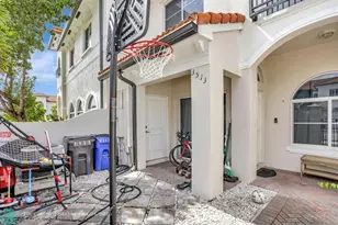 3513 NW 29th Ct, Lauderdale Lakes, FL 33311 - Photo 5