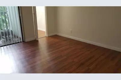 9101 NW 38th Dr, Coral Springs, FL 33065 - Photo 5