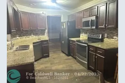 1033 Clovercrest Road, Orlando, FL 32811 - Photo 5