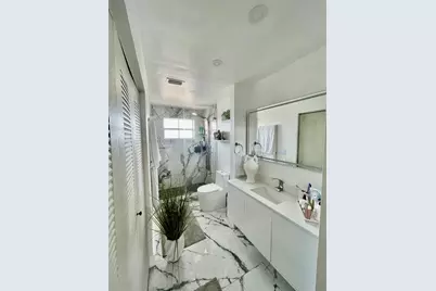 1960 NW 188th Ave, Pembroke Pines, FL 33029 - Photo 19