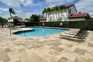 1960 NW 188th Ave, Pembroke Pines, FL 33029 - Photo 31