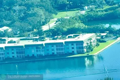 200  Greytwig Rd, Unit #213, Vero Beach, FL 32963 - Photo 1