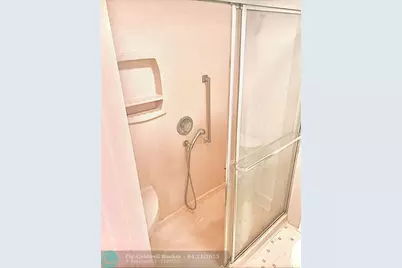 200  Greytwig Rd, Unit #213, Vero Beach, FL 32963 - Photo 17