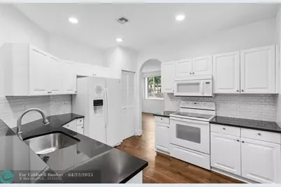 5408 NW 109th Ln, Coral Springs, FL 33076 - Photo 15