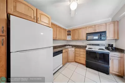 2601 S Course Dr, Unit #108, Pompano Beach, FL 33069 - Photo 3