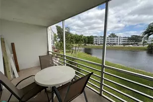 2048 Newport N, Deerfield Beach, FL 33442 - Photo 19