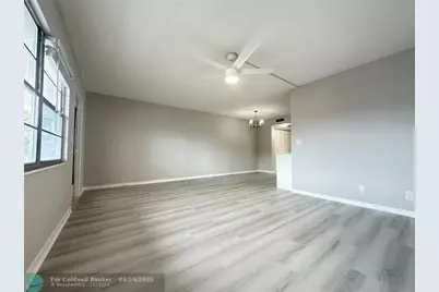2048  Newport  N, Unit #2048, Deerfield Beach, FL 33442 - Photo 9