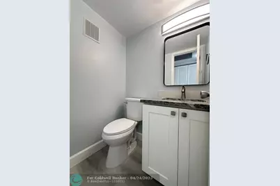 2048  Newport  N, Unit #2048, Deerfield Beach, FL 33442 - Photo 17