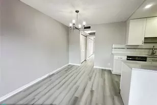 2048 Newport N, Deerfield Beach, FL 33442 - Photo 5