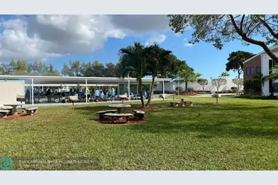 2048  Newport  N, Unit #2048, Deerfield Beach, FL 33442 - Photo 37