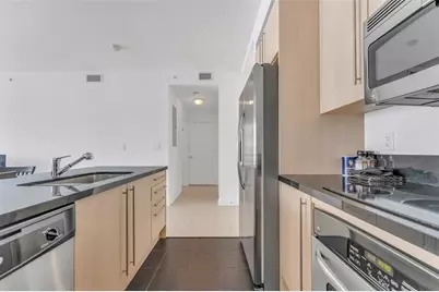 1111 SW 1st Ave, Unit #1224N, Miami, FL 33130 - Photo 9