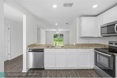 8175  104th Ave, Vero Beach, FL 32967 - Photo 7