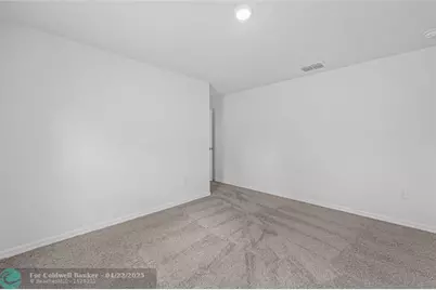 8175  104th Ave, Vero Beach, FL 32967 - Photo 13