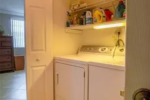 170 SE 5th Ave, Dania Beach, FL 33004 - Photo 11