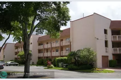 9020  Sunrise Lakes Blvd, Unit #306, Sunrise, FL 33322 - Photo 25