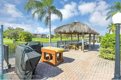 9020  Sunrise Lakes Blvd, Unit #306, Sunrise, FL 33322 - Photo 19