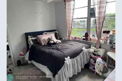 9330  Lagoon Pl, Unit #406, Davie, FL 33324 - Photo 5