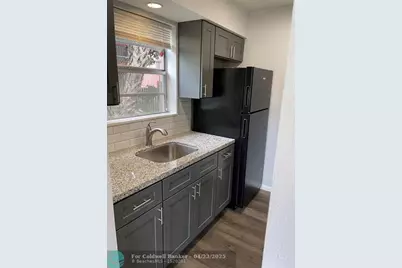 5631 NW 15th St, Lauderhill, FL 33313 - Photo 19