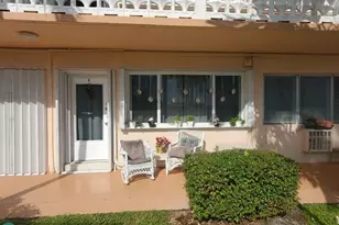 725 SW 11th Ave, Hallandale Beach, FL 33009 - Photo 7