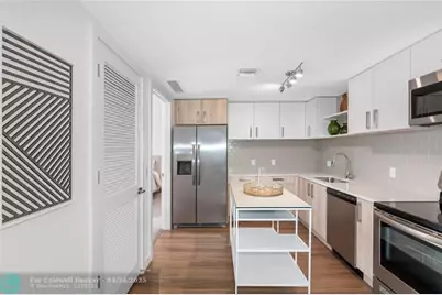 200 NE 1st Ave, Unit #1027, Pompano Beach, FL 33060 - Photo 13