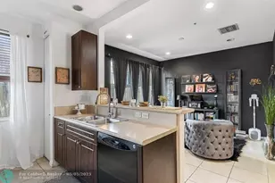 2851 W Prospect Rd Unit, Tamarac, FL 33309 - Photo 13