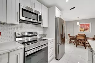 710 SE 3rd Ave, Delray Beach, FL 33483 - Photo 7