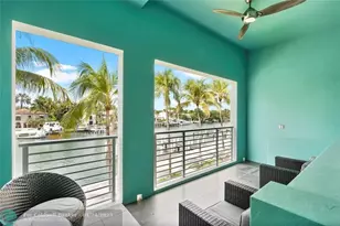 6001 Laguna Path S, Miami Beach, FL 33141 - Photo 25