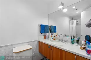 6001 Laguna Path S, Miami Beach, FL 33141 - Photo 51