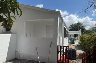 1735 NW 69th St, Miami, FL 33147 - Photo 31